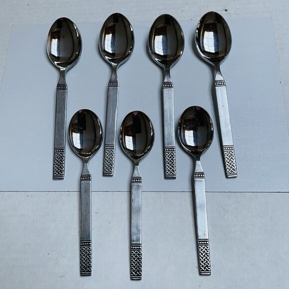 Vintage Danika Stainless Flatware Spoons 7 Pieces MSI Japan Celtic Knot Handle - Picture 1 of 7